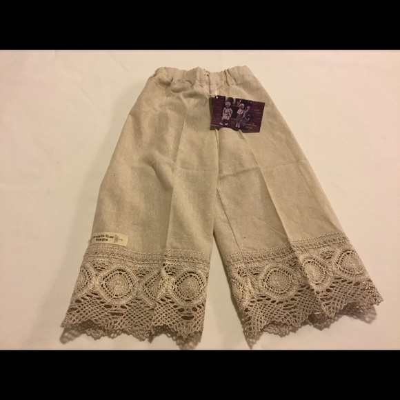 Girls Beutifull dresses - Picture 3 of 4